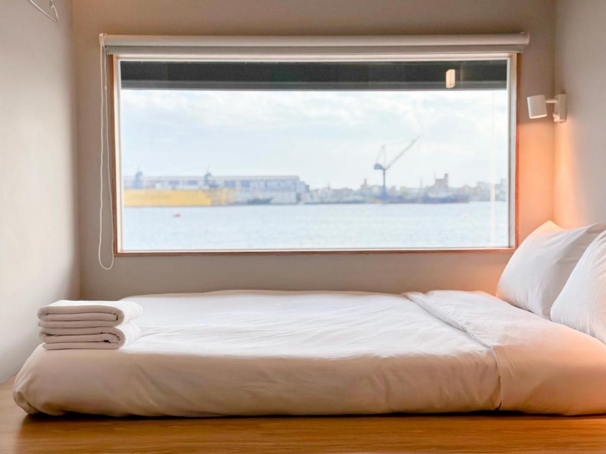Kw2 Hostel Kaohsiung Buitenkant foto